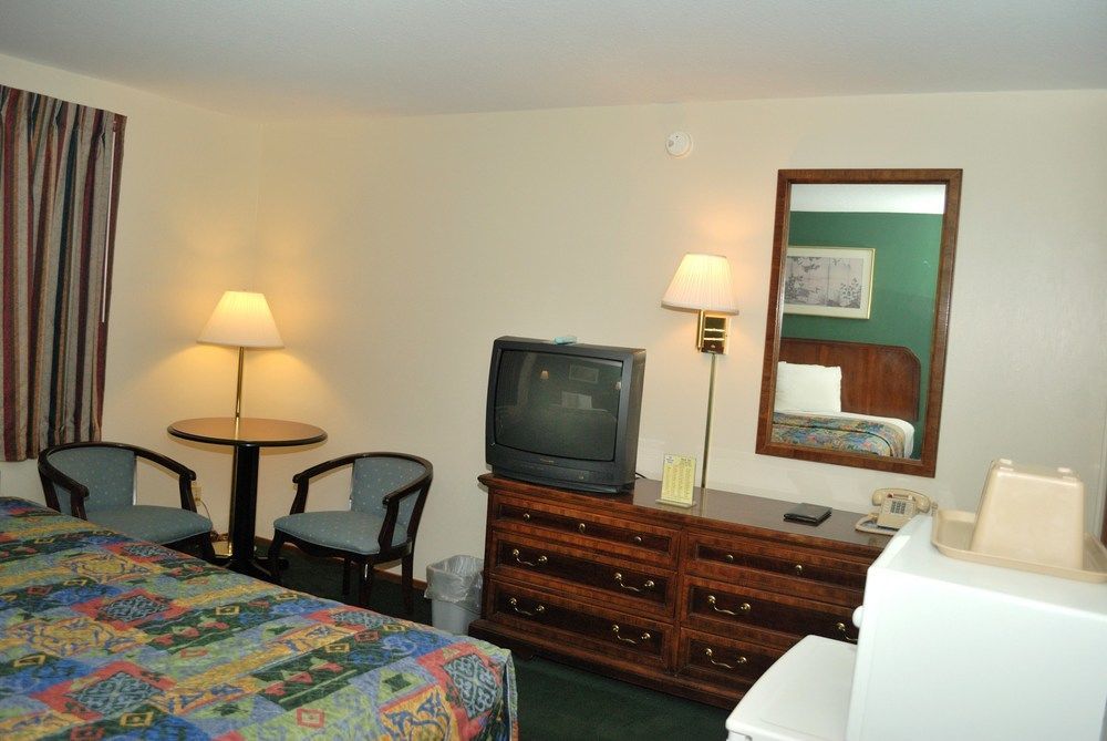 Royal Inn Hudson I-94 Kültér fotó